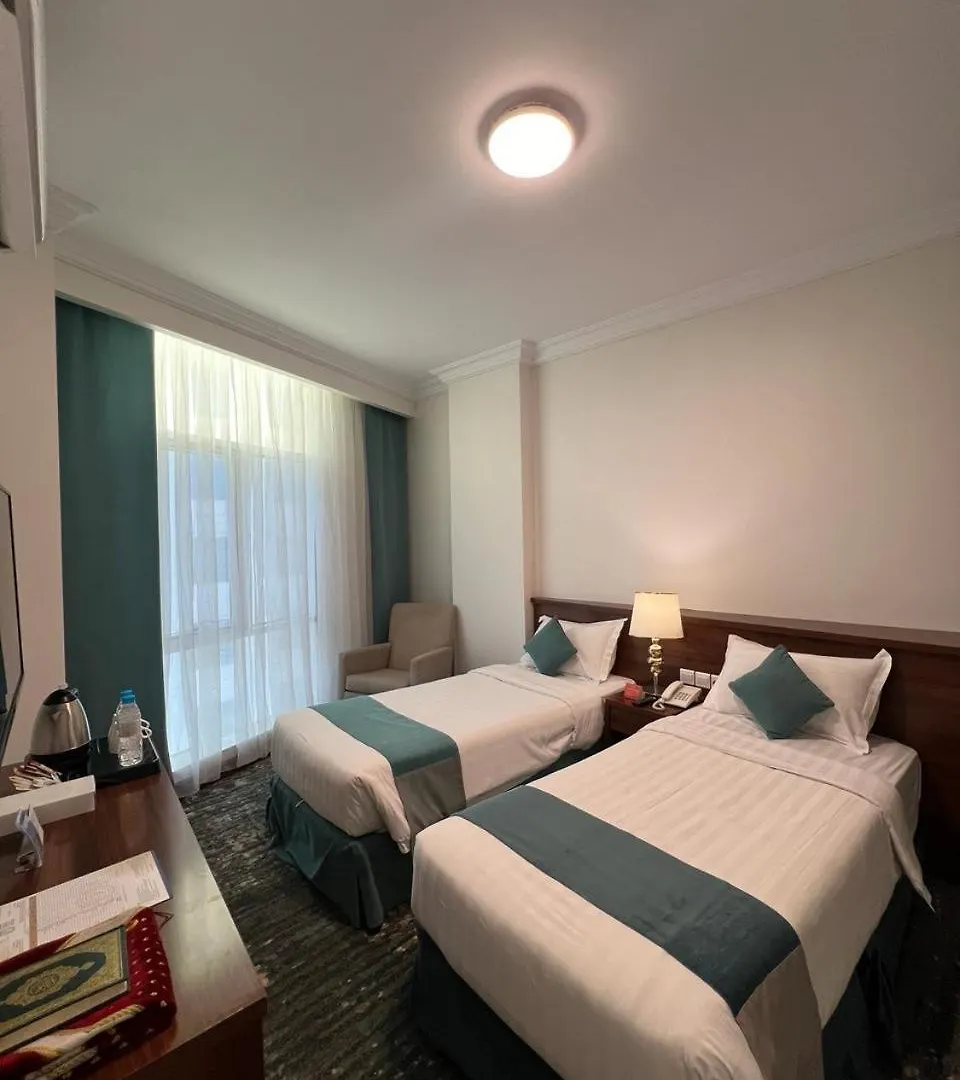 Zaha Al Madina Hotel Медина